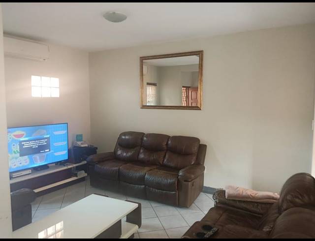 3 BEDROOM PROPERTY TO RENT IN MEER EN SEE